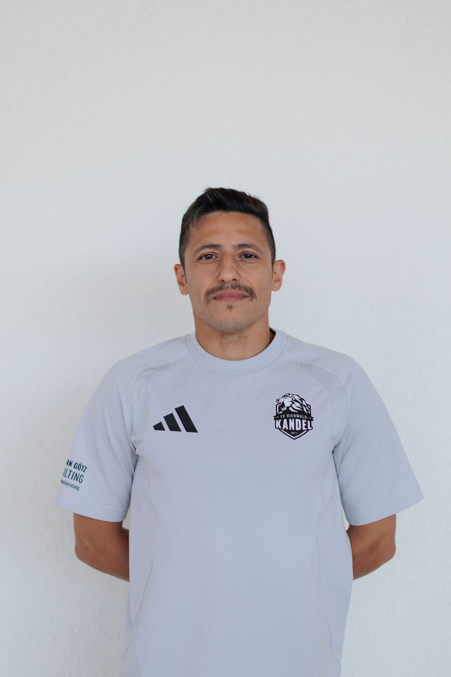 Yasin Özcelik